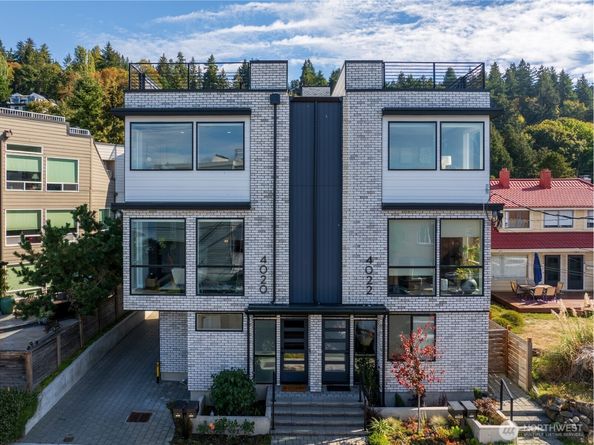 4020 Beach Drive SW, Seattle WA 98116