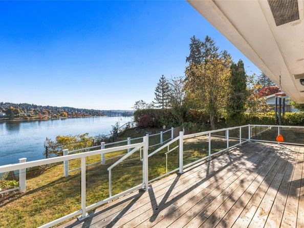 2634 Stevens Drive, Bremerton WA 98312