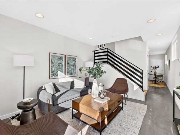 2636 A NW 58th Street, Seattle WA 98107