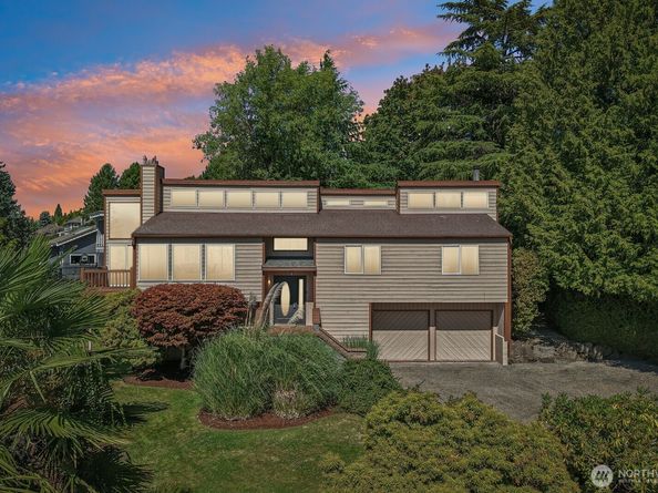 13604 SE 1st Street, Bellevue WA 98005