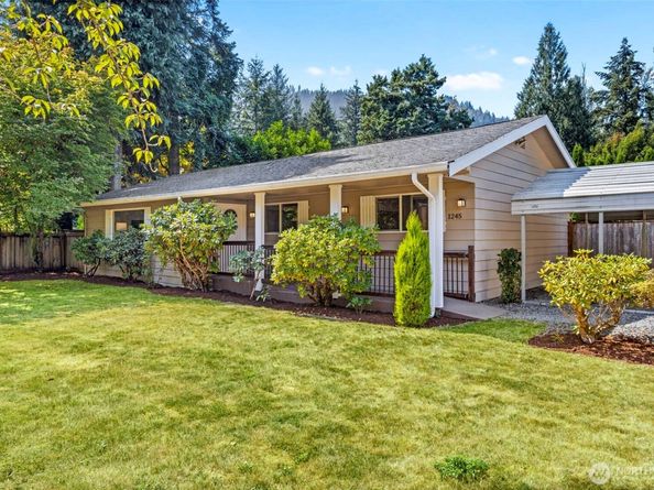 1245 6th Avenue SE, Issaquah WA 98027