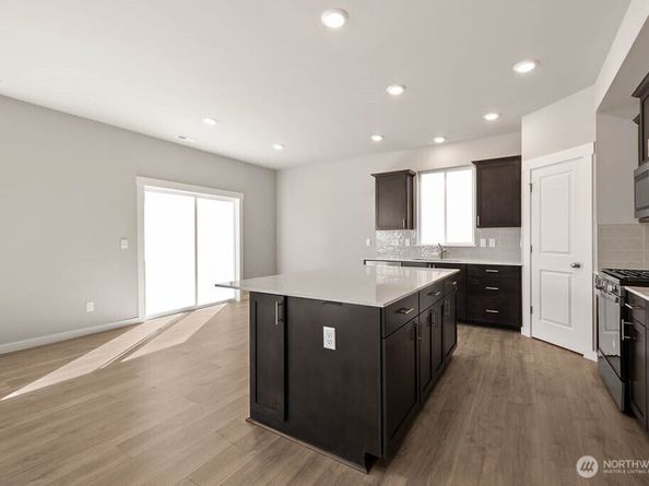 5910 Ivanoff Lane SW 19, Port Orchard WA 98367