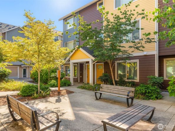 15790 NE 14th Alley, Bellevue WA 98008