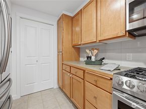 2607 Western Avenue 403, Seattle WA 98121