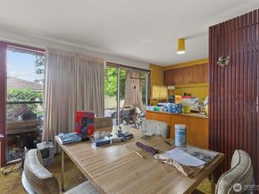 1212 146th Avenue SE, Bellevue WA 98007