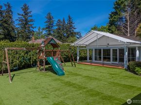 Undisclosed Address #2528561, Mukilteo WA 98275