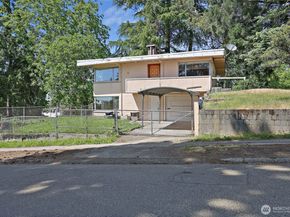 7529 Beacon Avenue S, Seattle WA 98118