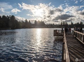 16817 Larch Way D206, Lynnwood WA 98037