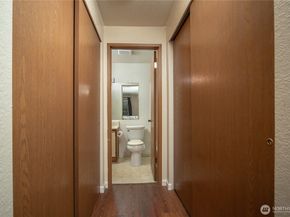 16817 Larch Way D206, Lynnwood WA 98037