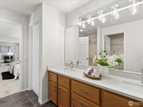 625 191st Street SW, Lynnwood WA 98036