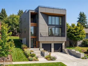 8022 Fauntleroy Way SW, Seattle WA 98136