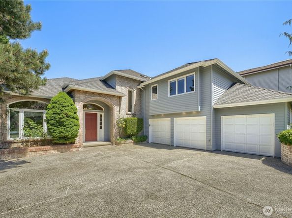 15810 SE 45th Place, Bellevue WA 98006