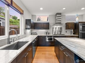 22326 2nd Place SE, Bothell WA 98021