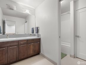 22326 2nd Place SE, Bothell WA 98021