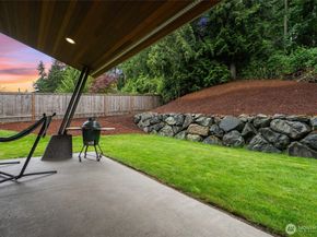 22326 2nd Place SE, Bothell WA 98021