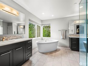 22326 2nd Place SE, Bothell WA 98021