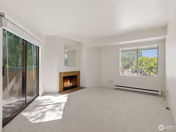 3024 NE 143rd Street 301, Seattle WA 98125