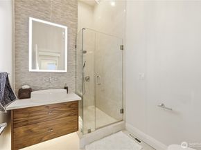 7226 S Ryan Street, Seattle WA 98178