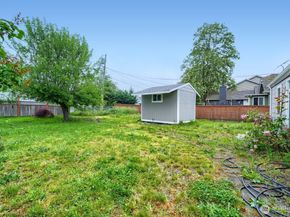 510 4th Ave S, Kent WA 98032