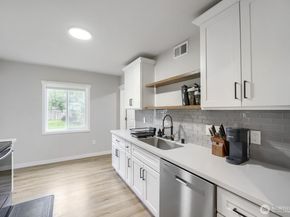 510 4th Ave S, Kent WA 98032