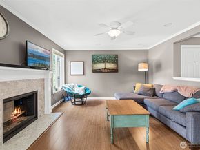 12933 127th Drive NE F205, Kirkland WA 98034