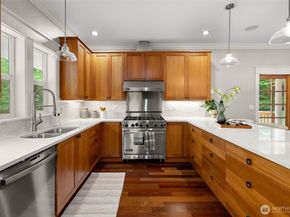 6963 NE Hidden Cove Road, Bainbridge Island WA 98110