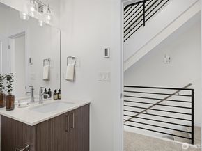 3011 30th Avenue W A, Seattle WA 98199