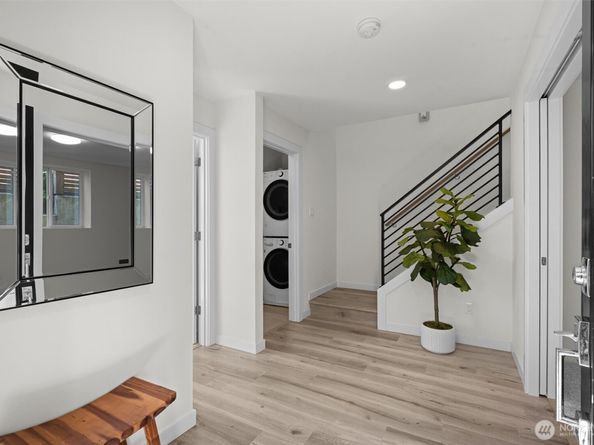 3011 30th Avenue W A, Seattle WA 98199