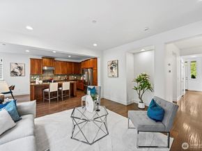 11108 180th Place NE, Redmond WA 98052