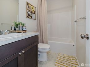 940 Panoramic Loop, Bremerton WA 98312