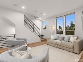 12002 Greenwood Avenue N, Seattle WA 98133