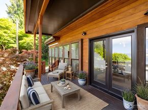 2364 Hobart Avenue SW, Seattle WA 98116