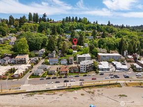 2364 Hobart Avenue SW, Seattle WA 98116