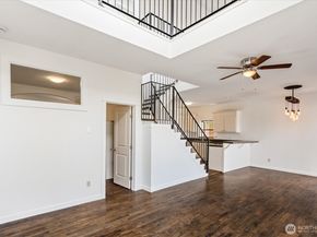 2364 Hobart Avenue SW, Seattle WA 98116