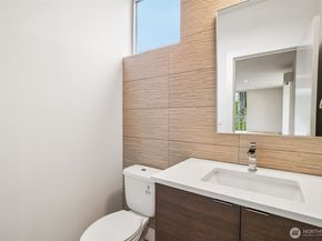 3319 W ELMORE Street, Seattle WA 98199
