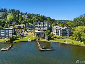 9123 NE Juanita Drive 205, Kirkland WA 98034