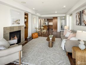9123 NE Juanita Drive 205, Kirkland WA 98034