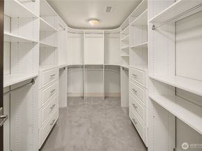 9123 NE Juanita Drive 205, Kirkland WA 98034