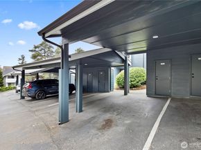 17014 NE 80th Street C6, Redmond WA 98052