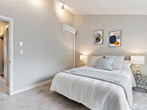 17014 NE 80th Street C6, Redmond WA 98052