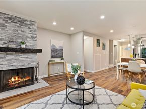 17014 NE 80th Street C6, Redmond WA 98052