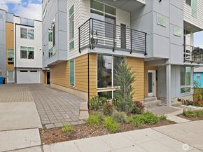 902 N 86th Street, Seattle WA 98103