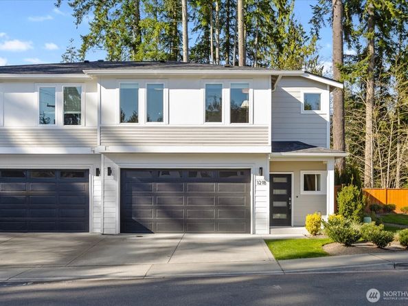 121 171st Place SW B, Bothell WA 98012