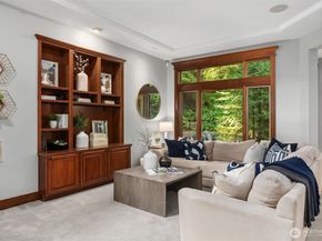 2989 NE Davis Loop, Issaquah WA 98029