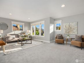 2989 NE Davis Loop, Issaquah WA 98029