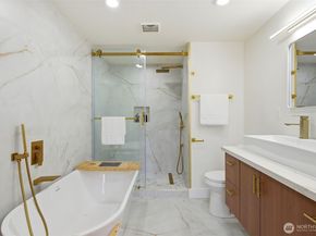 7801 NE 133rd Place, Kirkland WA 98034