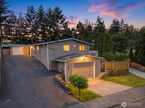 7801 NE 133rd Place, Kirkland WA 98034