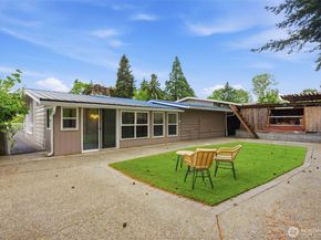 7801 NE 133rd Place, Kirkland WA 98034