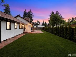 315 241st Street SW, Bothell WA 98021