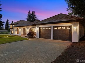 315 241st Street SW, Bothell WA 98021